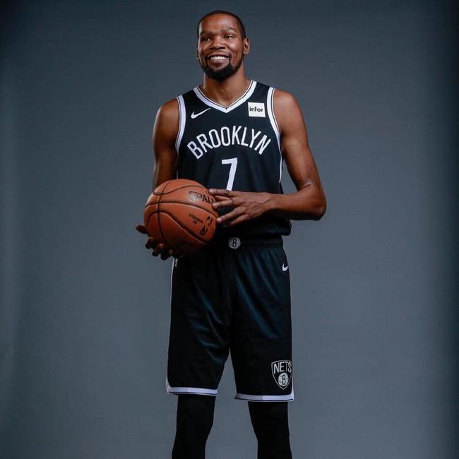 个赛事中的 个赛事中的