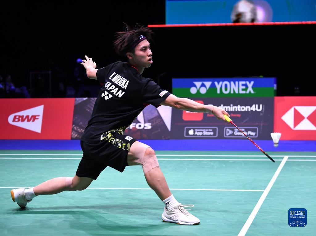 博塔斯重返赛道热身，阿德莱德驾驭经典法拉利